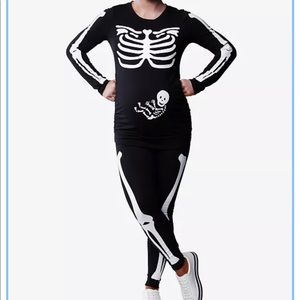 Maternity Skeleton Halloween Outfit